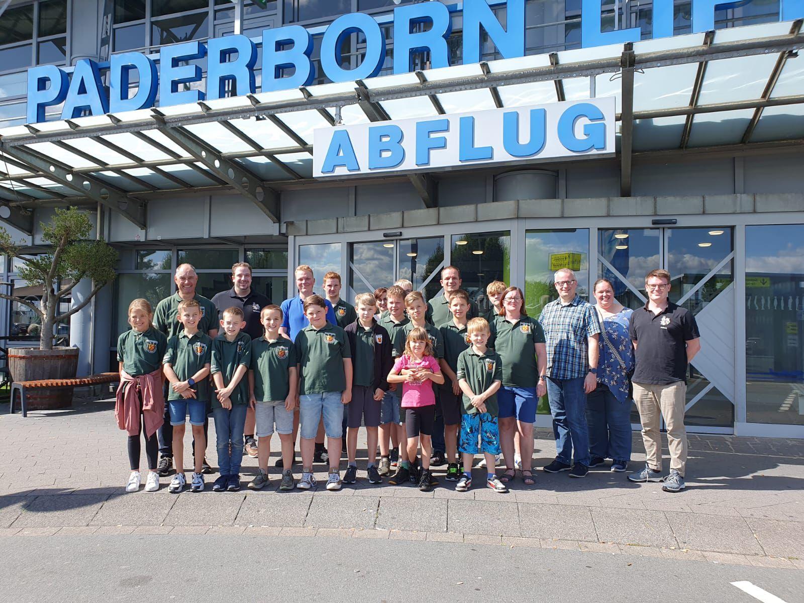 Teilnehmer unserer Flughafenbesichtigung